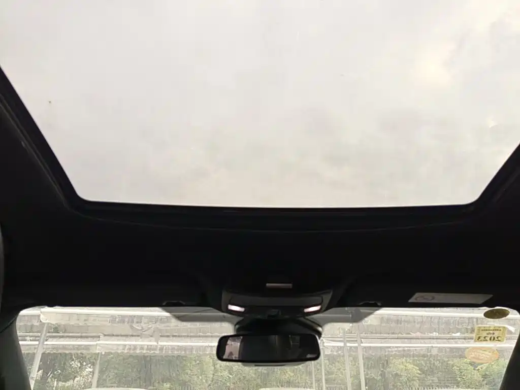 Ford Edge — фото 17