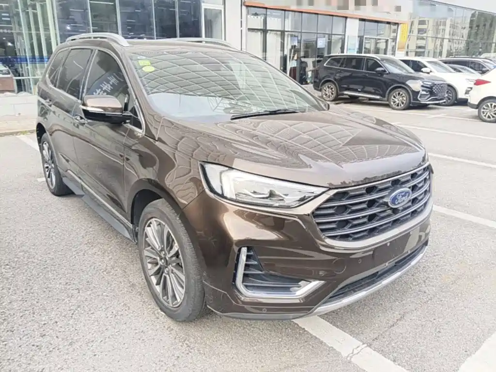 Ford Edge — фото 3