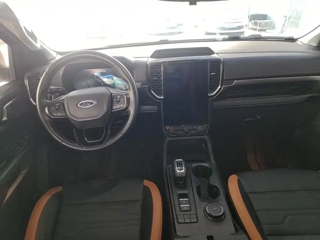Ford Ranger — фото 13