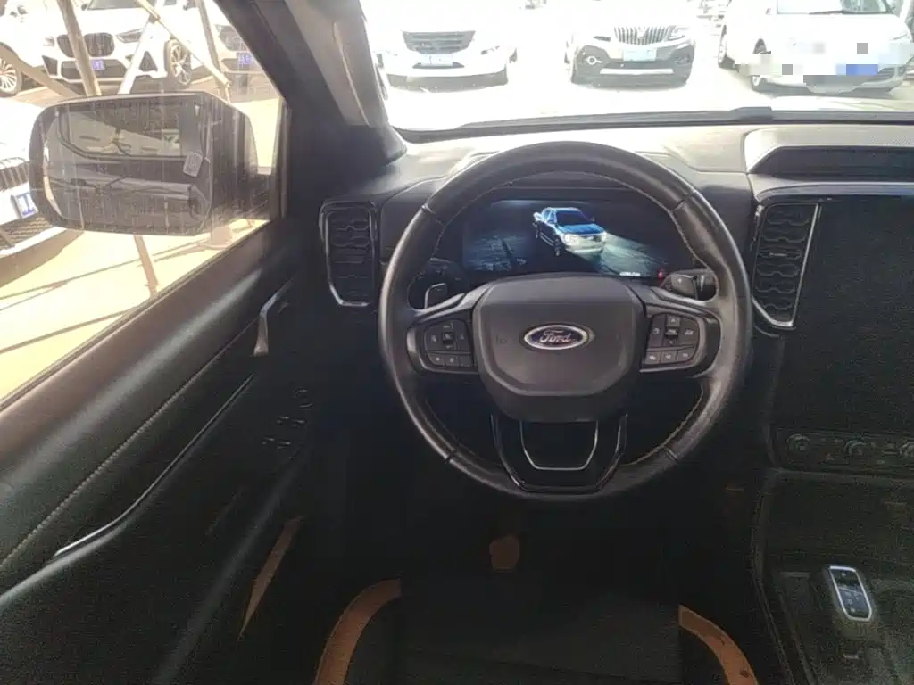 Ford Ranger — фото 14