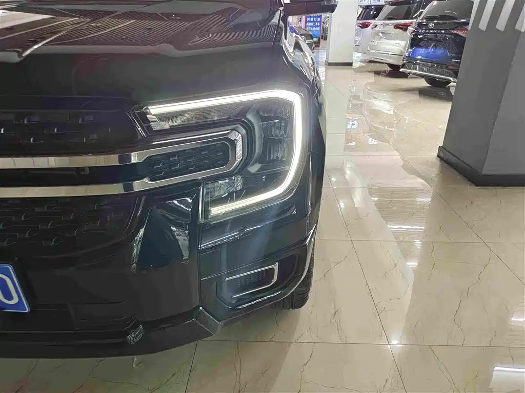 Ford Ranger — фото 14
