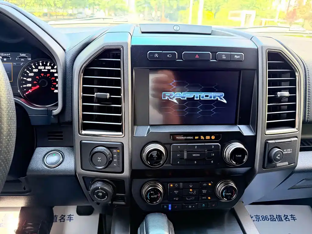 Ford F-150 Raptor — фото 17
