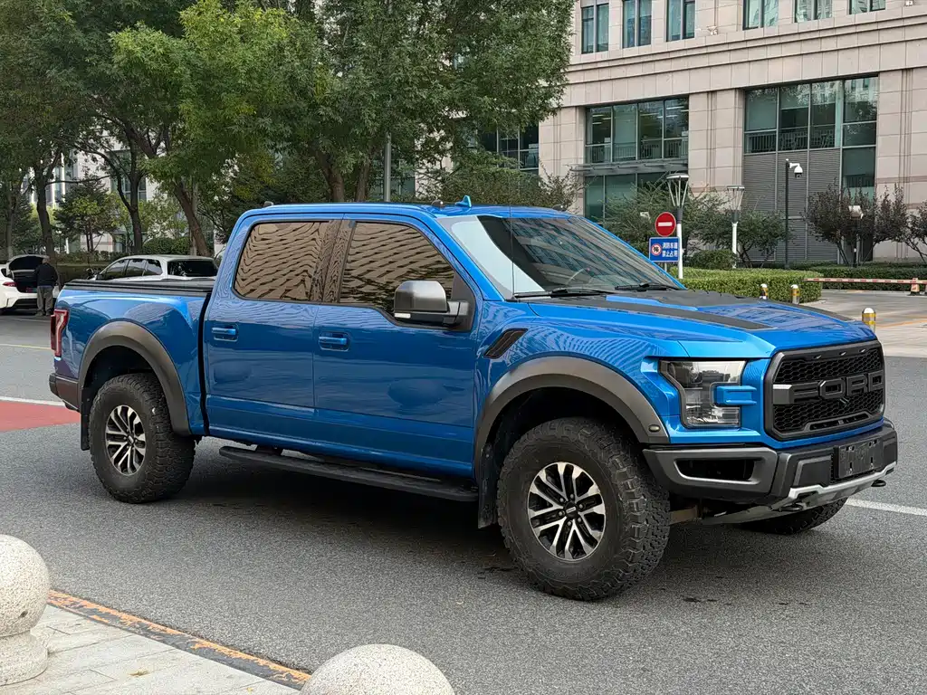 Ford F-150 Raptor — фото 3