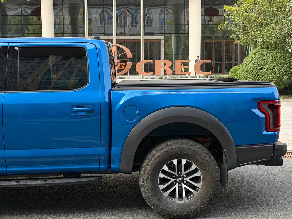 Ford F-150 Raptor — фото 23