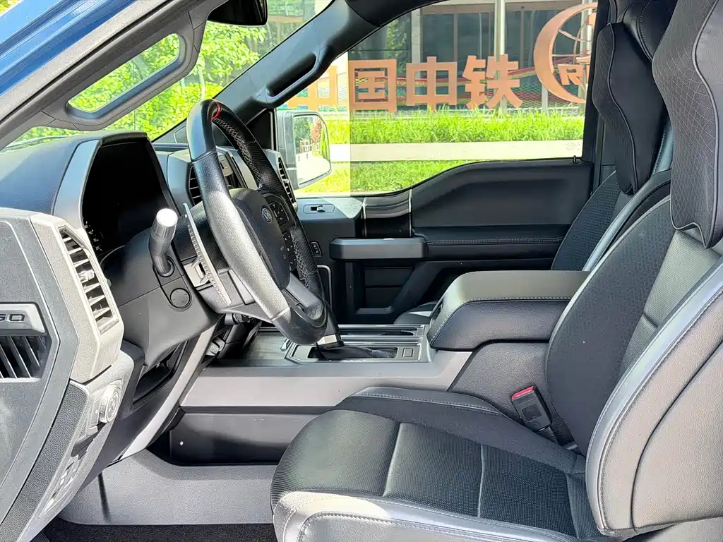 Ford F-150 Raptor — фото 6