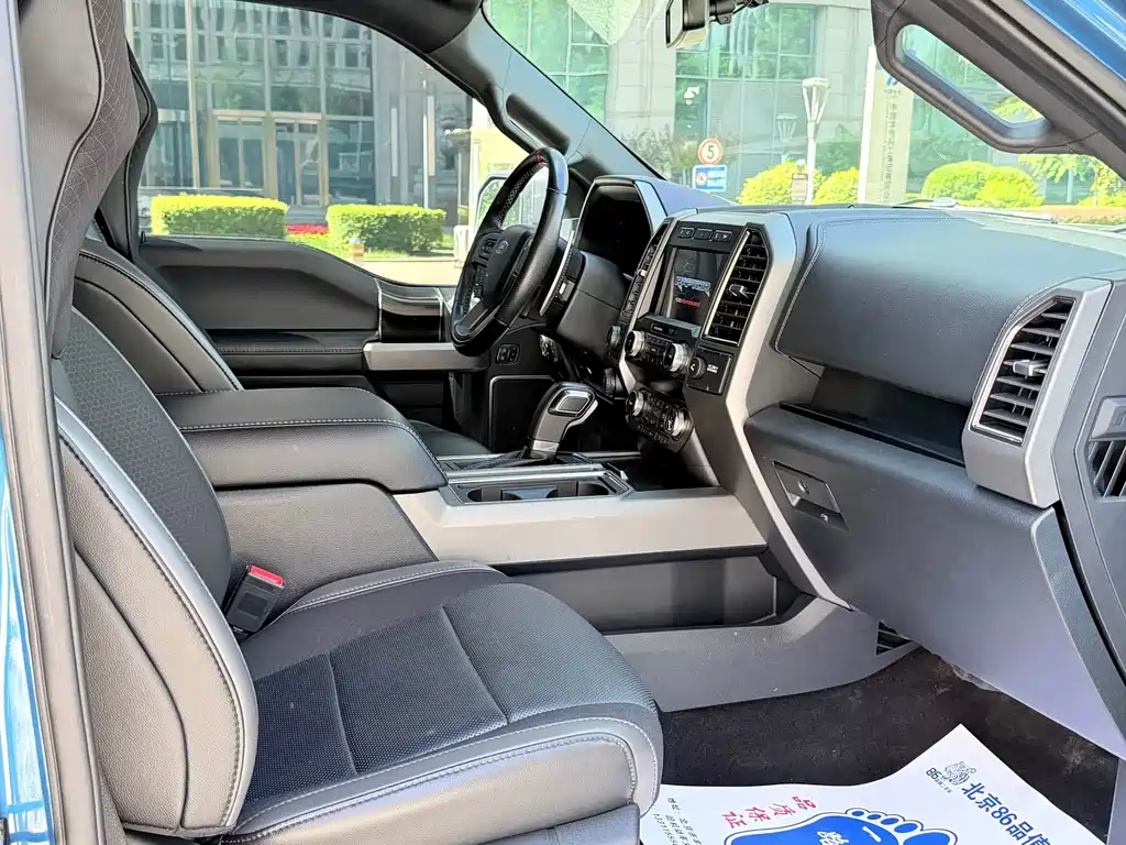 Ford F-150 Raptor — фото 10