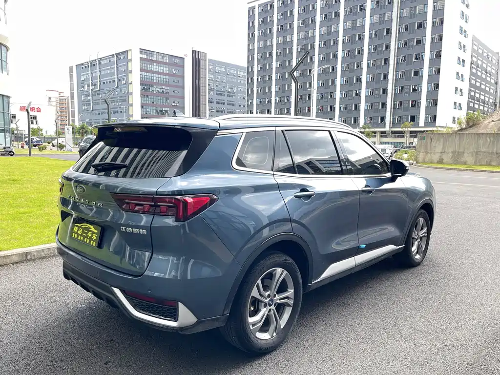 Ford Equator Sport — фото 11