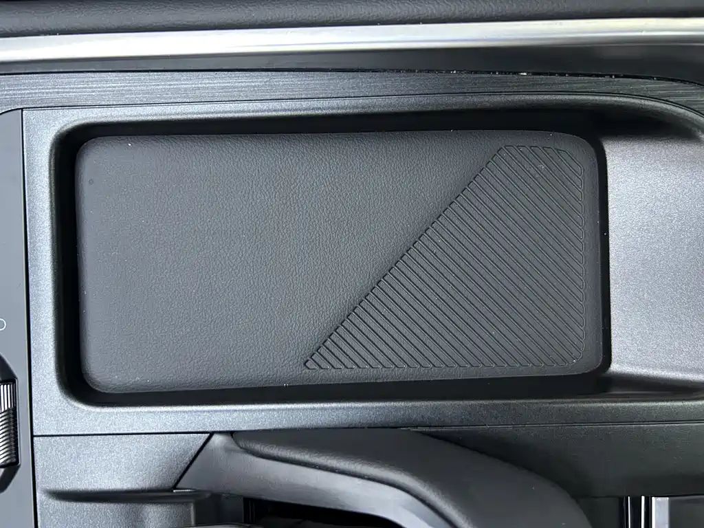 Ford Edge — фото 27