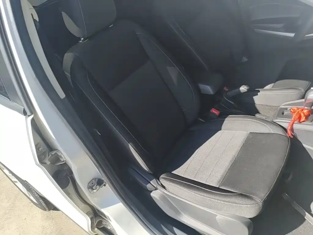 Ford Ecosport — фото 24