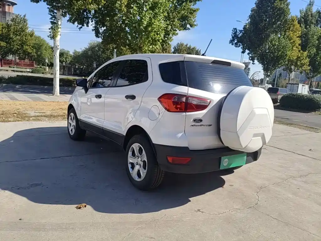 Ford Ecosport — фото 4