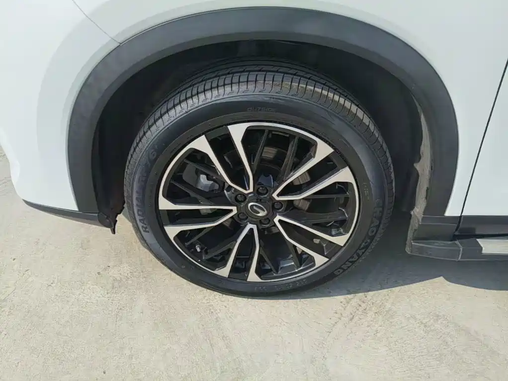 GAC Motor GS4 Plus — фото 22