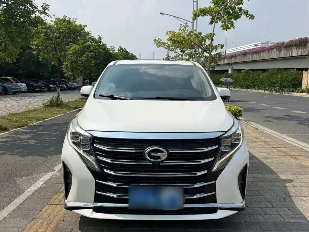 GAC Motor Trumpchi M8 — фото 2