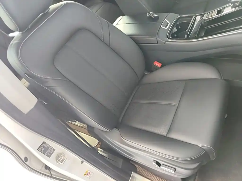 GAC Motor Trumpchi M8 — фото 24