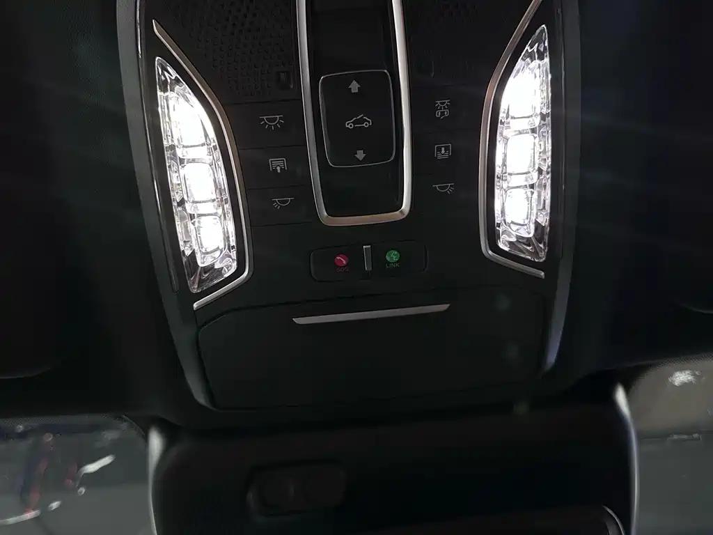 GAC Motor Trumpchi ES9 — фото 22