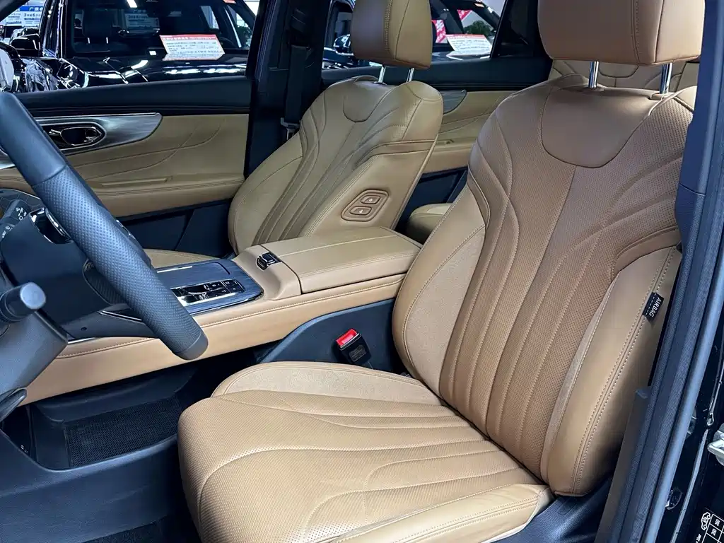 GAC Motor Trumpchi ES9 — фото 29