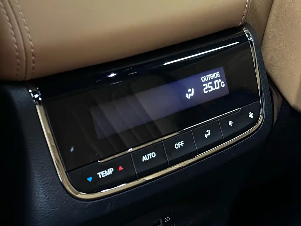 GAC Motor Trumpchi ES9 — фото 31