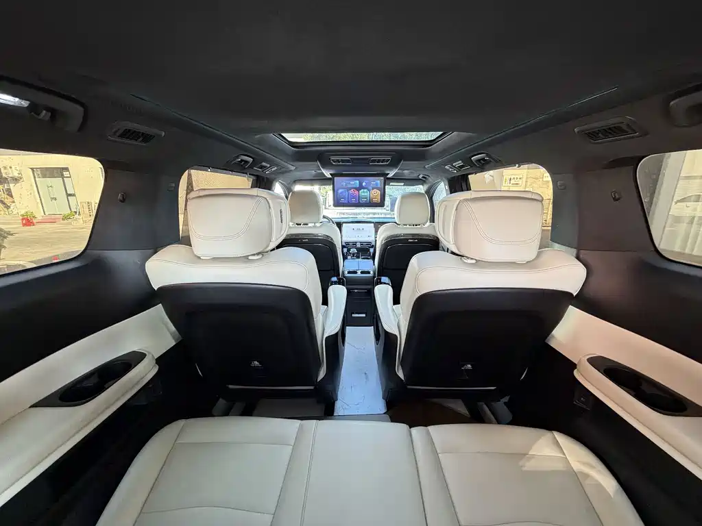 GAC Motor Trumpchi M8 — фото 6