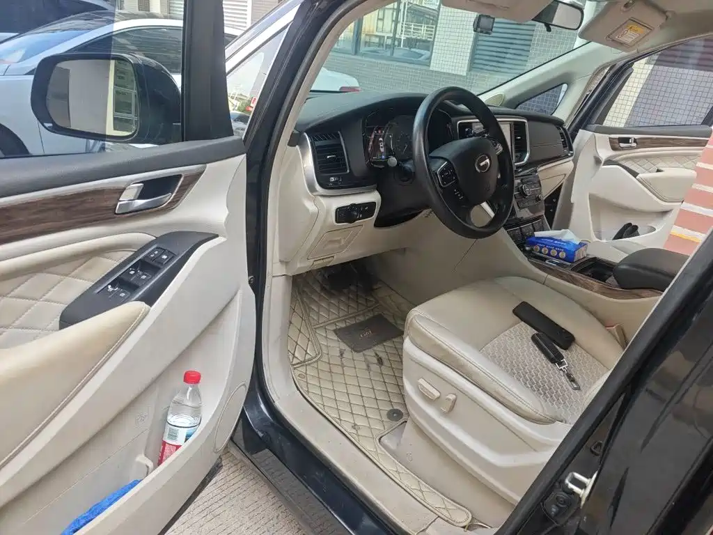 GAC Motor Trumpchi M8 — фото 17