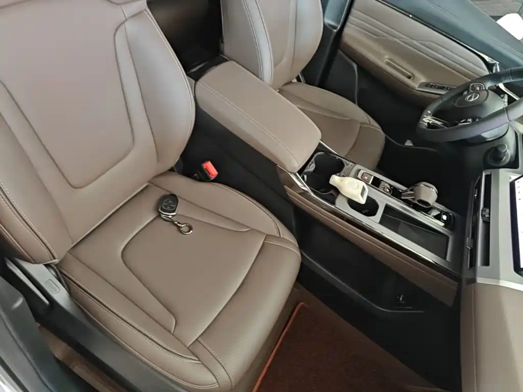 GAC Motor Trumpchi GS4 — фото 24