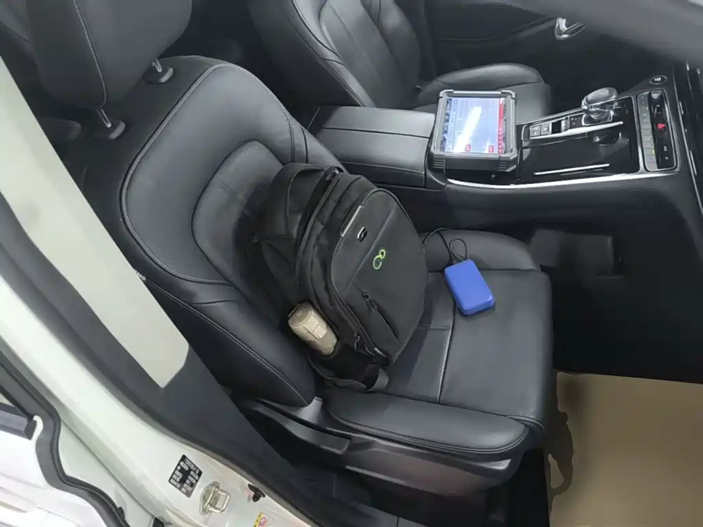 GAC Motor Trumpchi M8 — фото 24