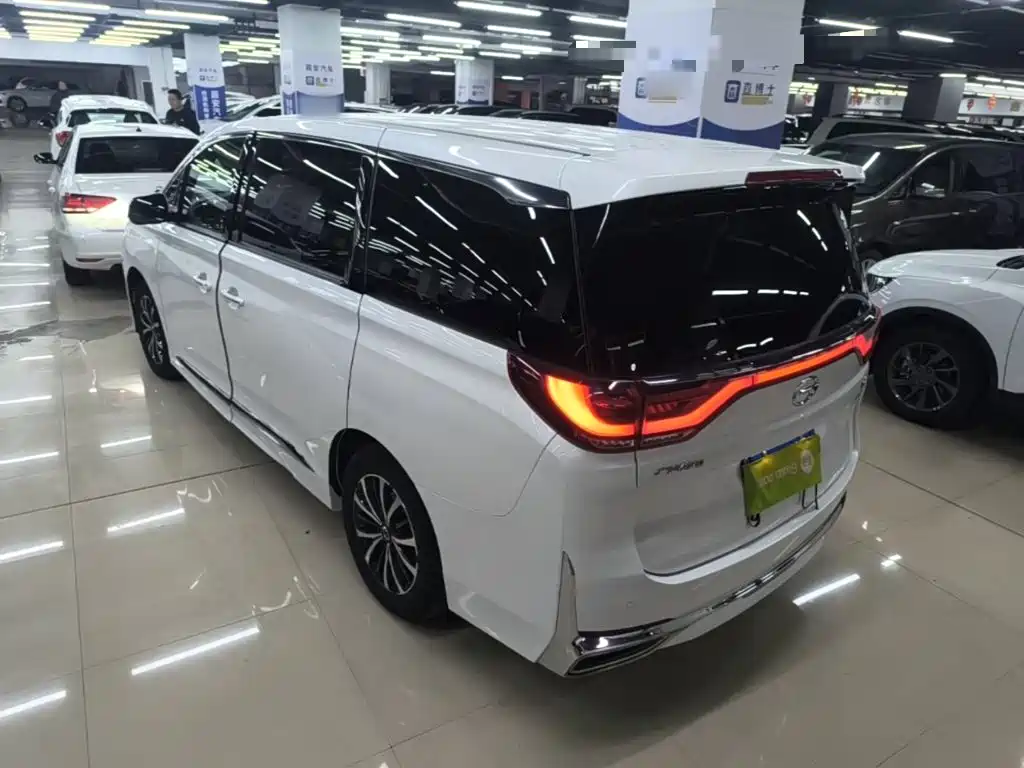 GAC Motor Trumpchi M8 — фото 4
