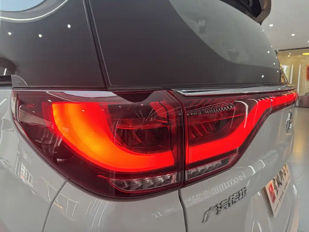 GAC Motor Trumpchi M8 — фото 34