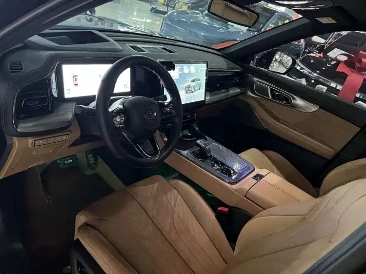 GAC Motor Trumpchi ES9 — фото 11