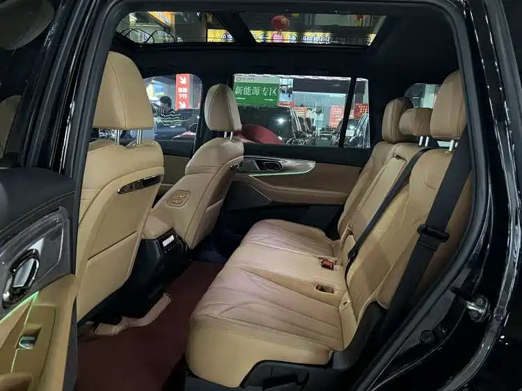 GAC Motor Trumpchi ES9 — фото 14