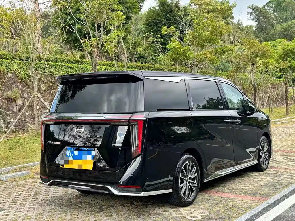GAC Motor Trumpchi M8 — фото 9