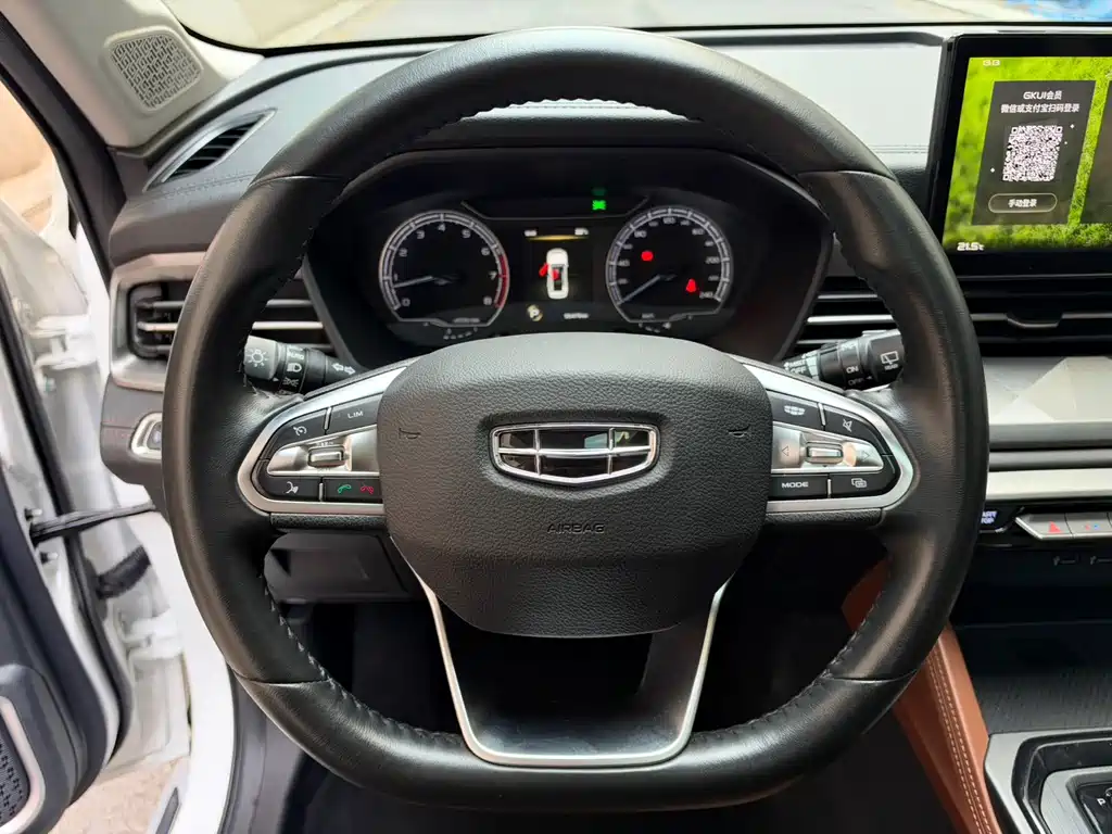 Geely Vision X6 — фото 11