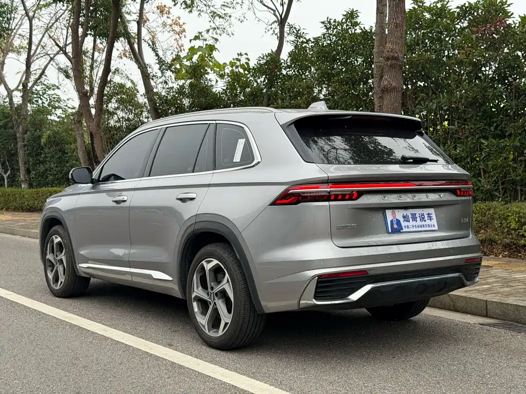Geely Xingyue L — фото 6