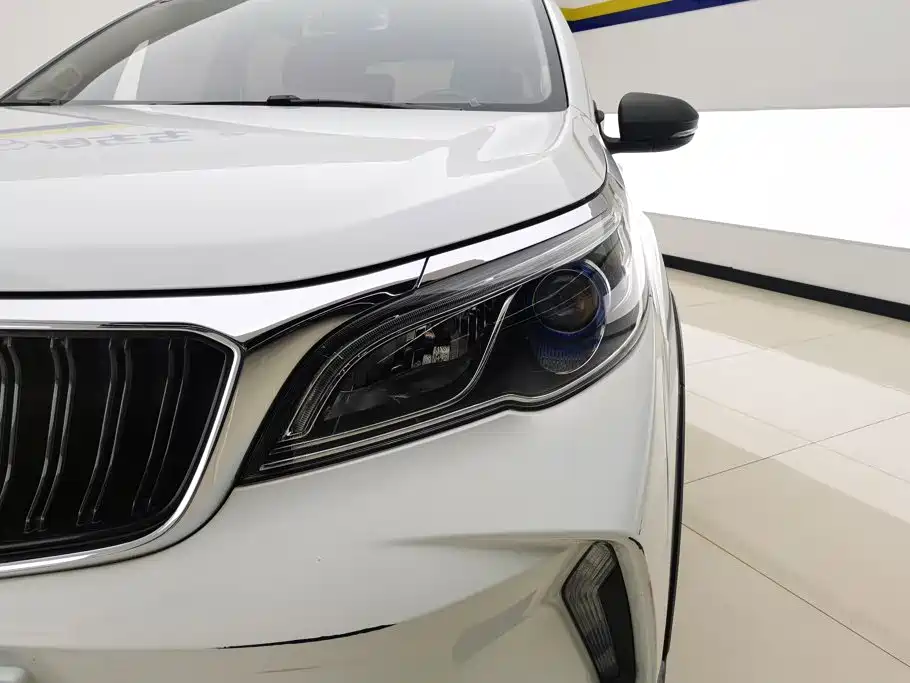 Geely Vision X3 — фото 5