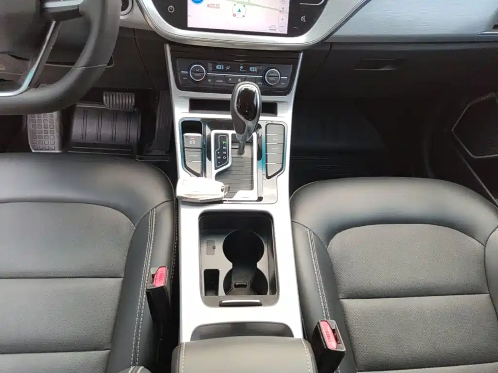 Geely Emgrand GS — фото 13