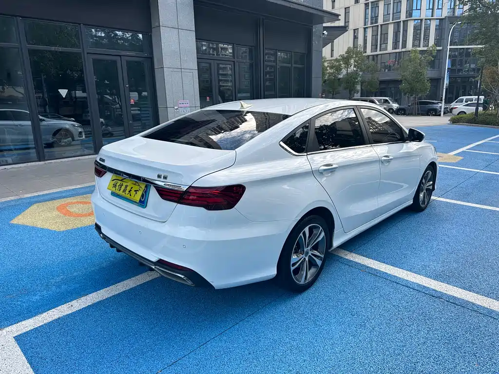 Geely Binrui — фото 5