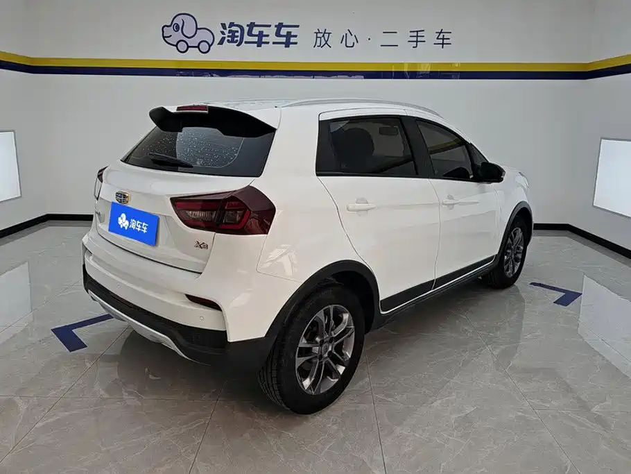 Geely Vision X3 — фото 3