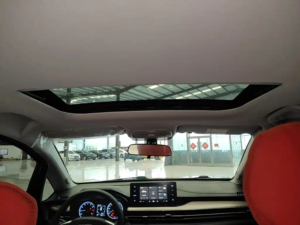 Geely Vision X3 — фото 17