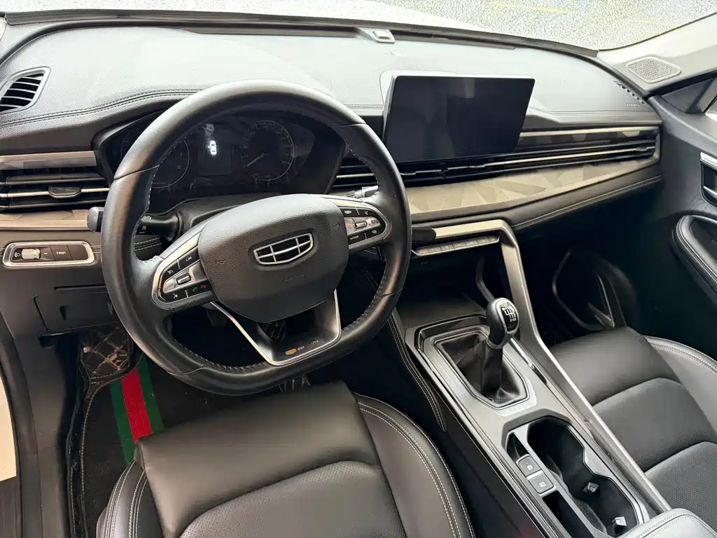 Geely Vision X6 — фото 5