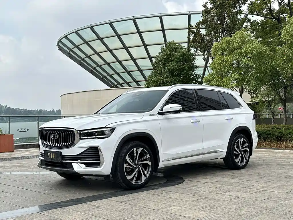 Geely Xingyue L — фото 1