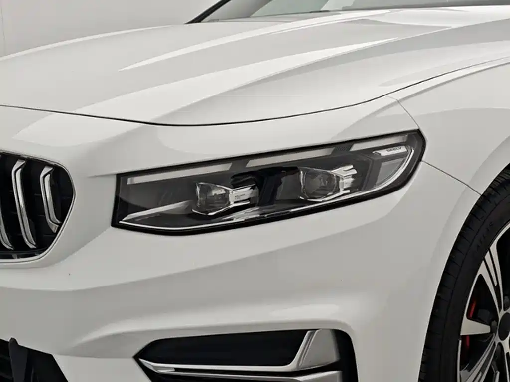 Geely Preface — фото 13