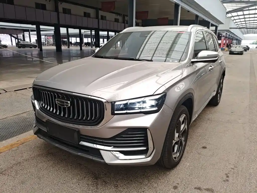 Geely Xingyue L — фото 1