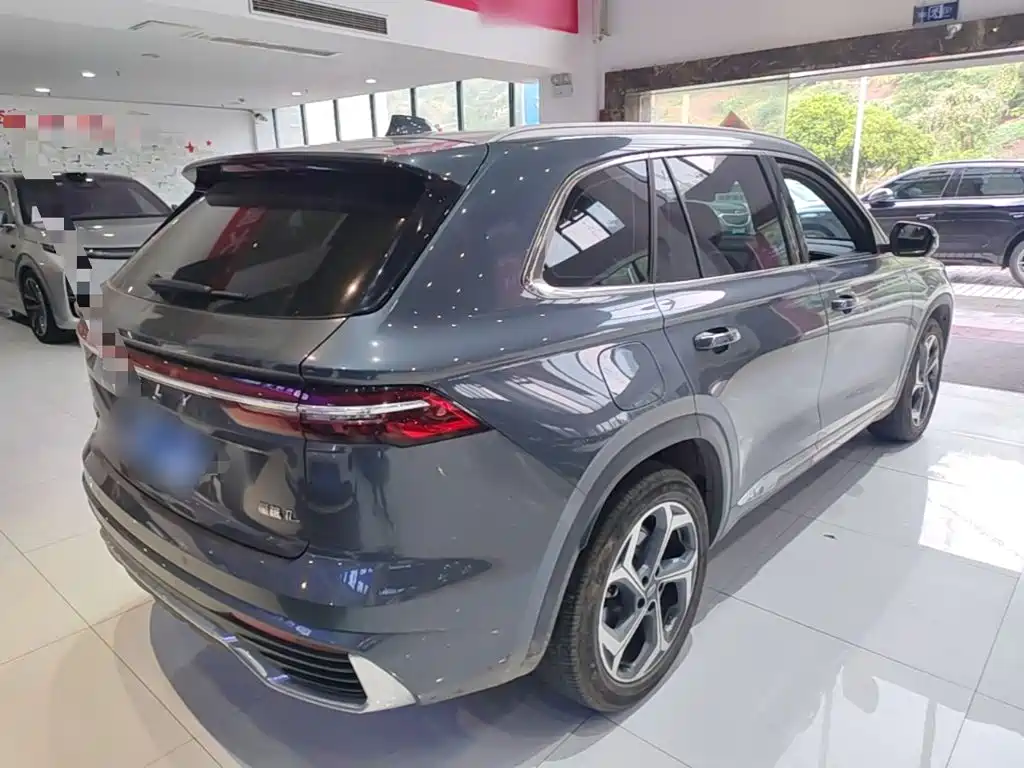 Geely Xingyue L — фото 6