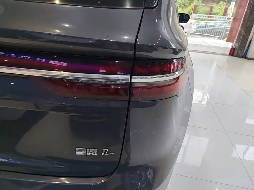 Geely Xingyue L — фото 7