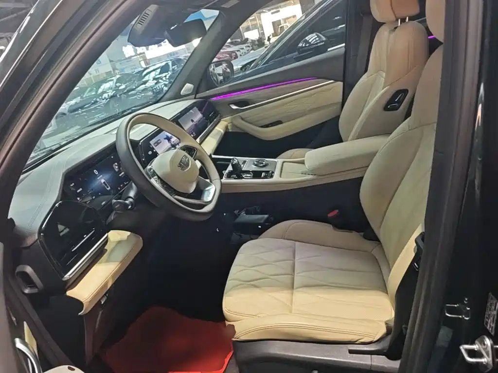 Geely Xingyue L — фото 14