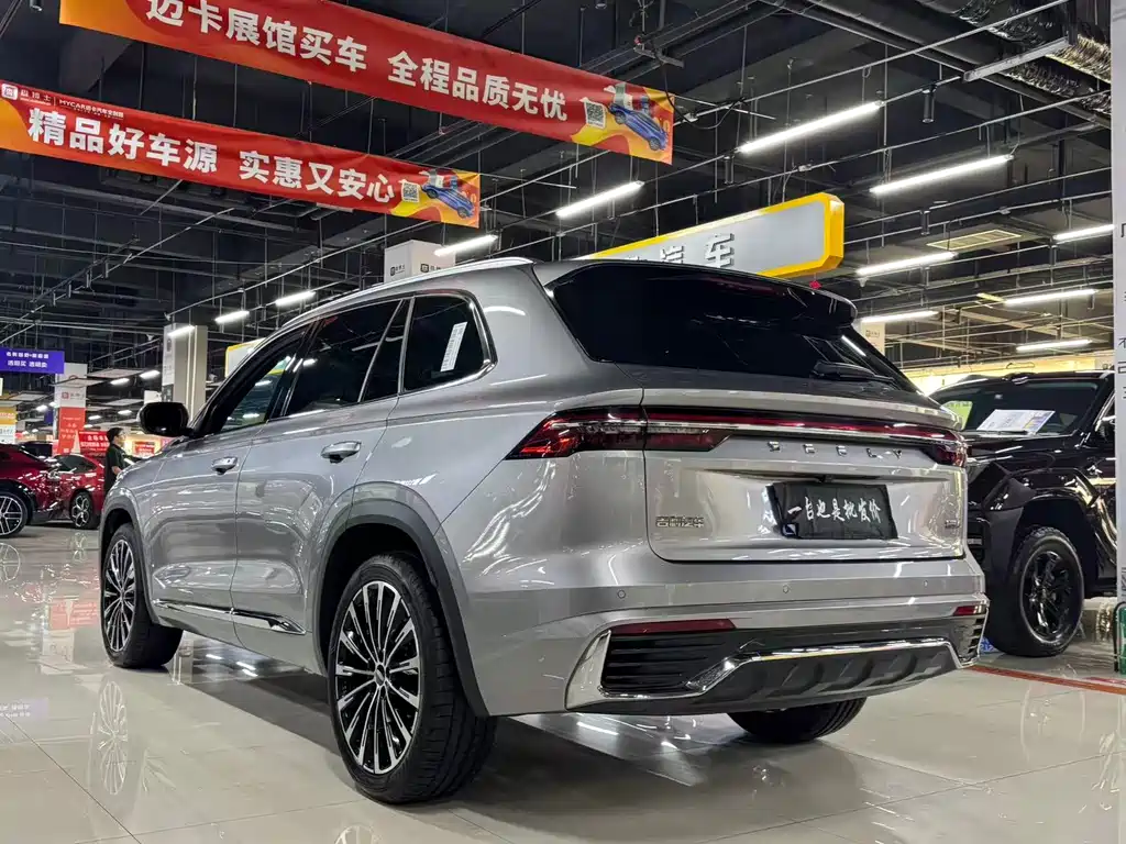 Geely Xingyue L — фото 7