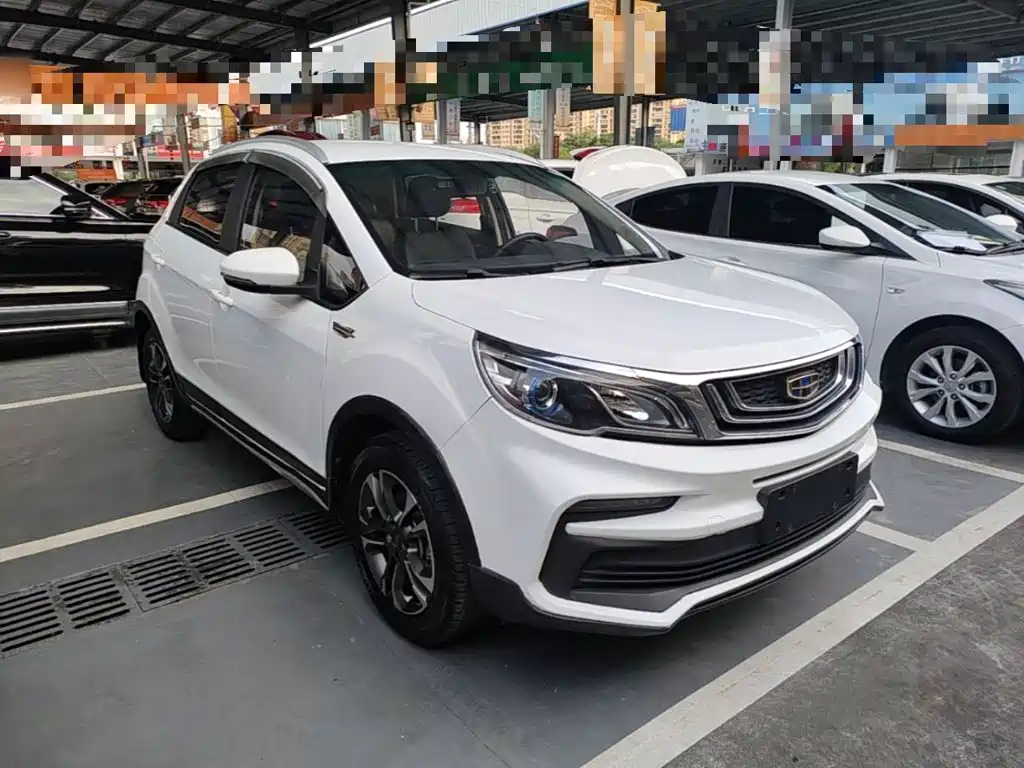 Geely Vision X3 — фото 3