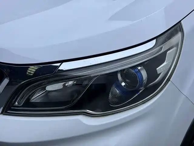 Geely Vision X3 — фото 18
