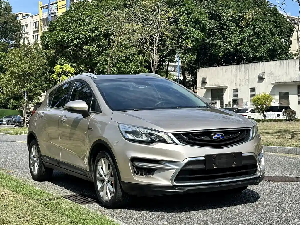 Geely Emgrand GS — фото 3
