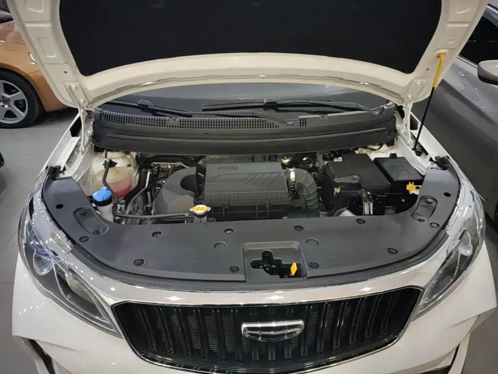 Geely Vision X3 — фото 19