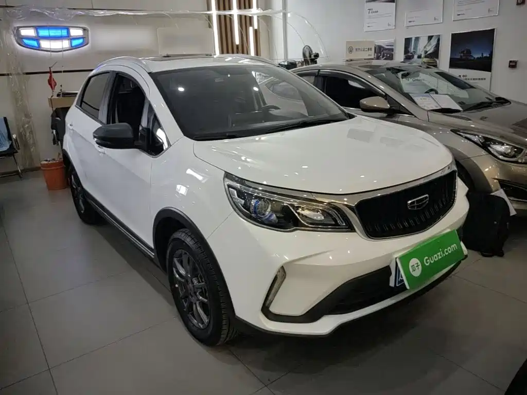 Geely Vision X3 — фото 3