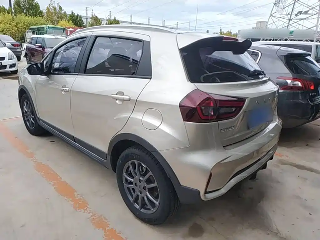 Geely Vision X3 — фото 4